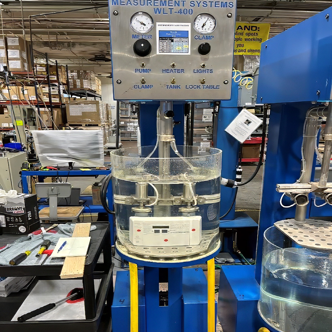 Surent G480 ultrasonic gas meter submerged in water